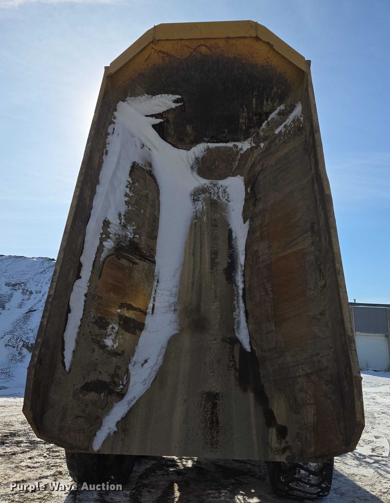 image for item EB1275 2015 Caterpillar 740B articulated haul truck