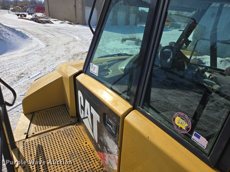 image for item EB1275 2015 Caterpillar 740B articulated haul truck