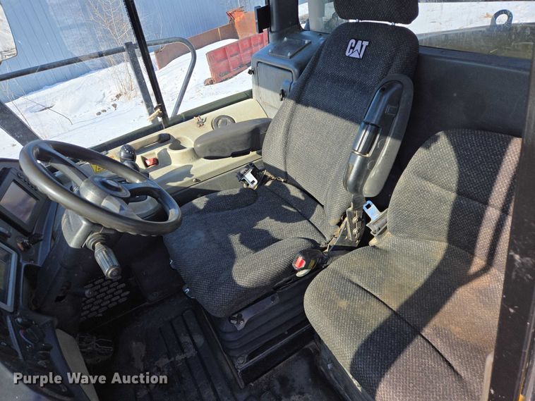 image for item EB1275 2015 Caterpillar 740B articulated haul truck