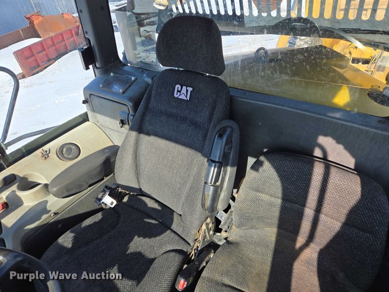 image for item EB1275 2015 Caterpillar 740B articulated haul truck