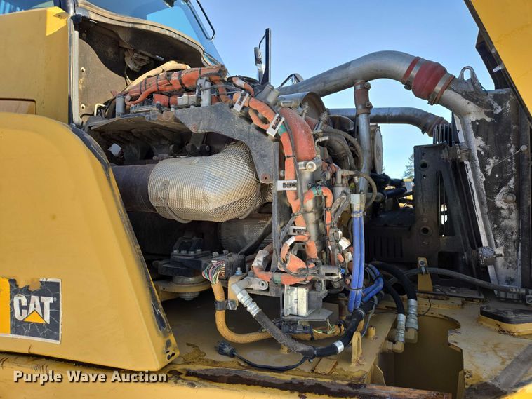 image for item EB1275 2015 Caterpillar 740B articulated haul truck