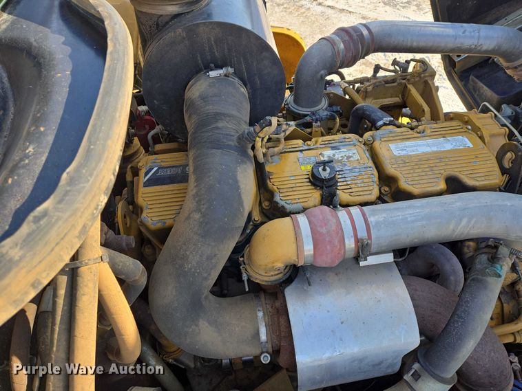 image for item EB1275 2015 Caterpillar 740B articulated haul truck