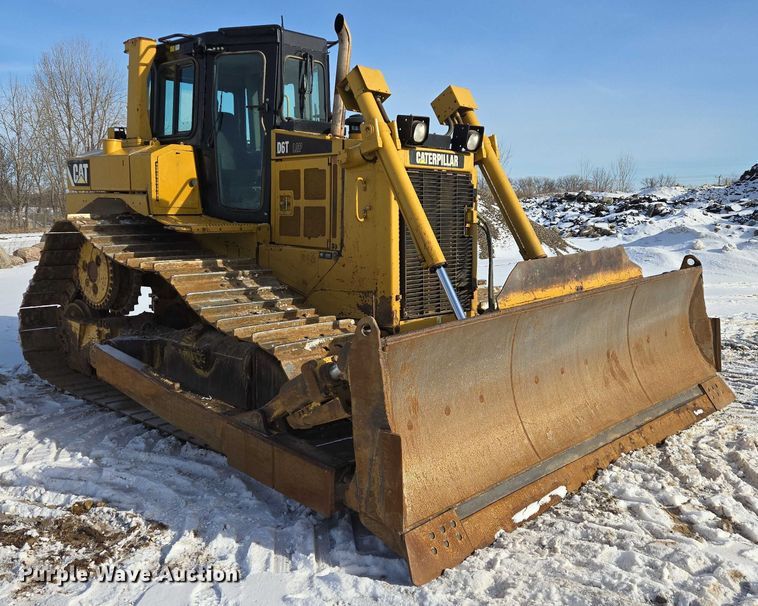 image for item EB1276 Caterpillar D6T LGP dozer