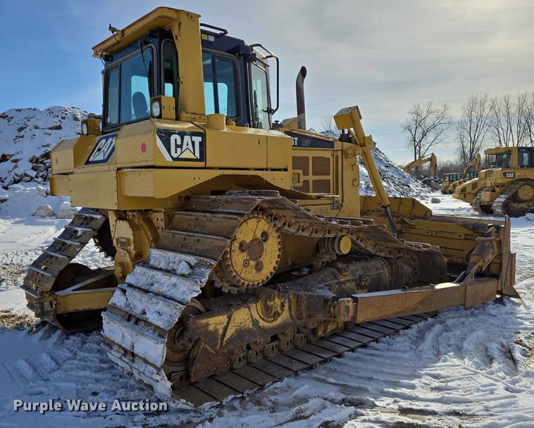image for item EB1276 Caterpillar D6T LGP dozer