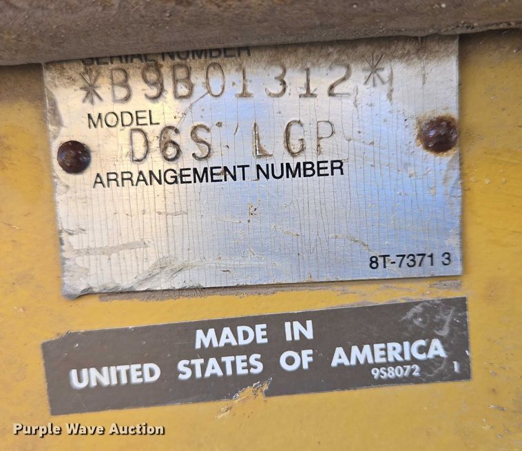 image for item EB1276 Caterpillar D6T LGP dozer