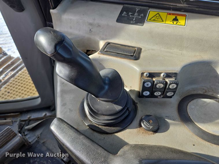 image for item EB1276 Caterpillar D6T LGP dozer