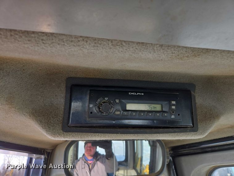 image for item EB1276 Caterpillar D6T LGP dozer