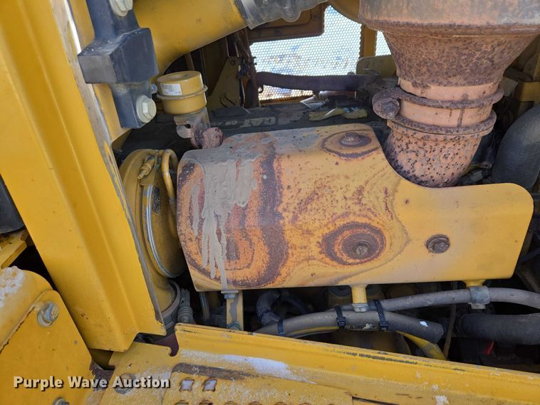 image for item EB1276 Caterpillar D6T LGP dozer