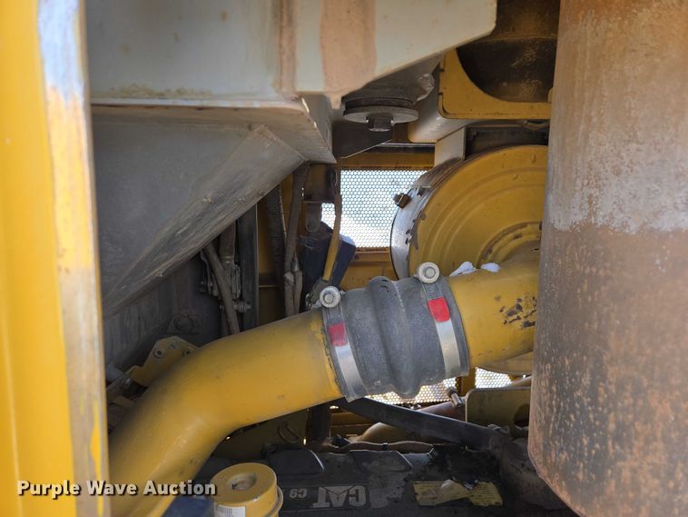 image for item EB1276 Caterpillar D6T LGP dozer