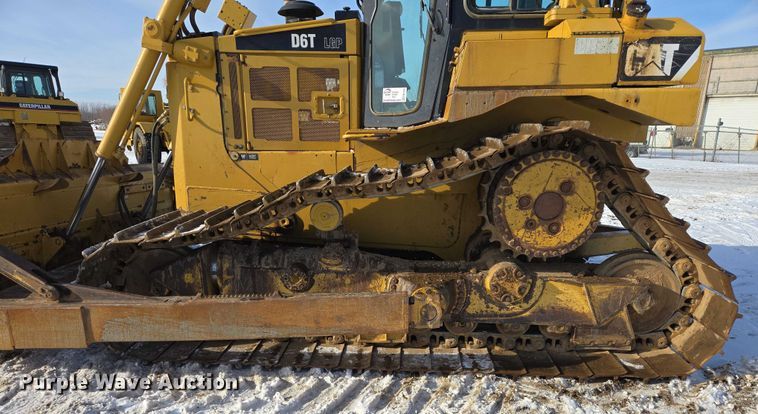 image for item EB1276 Caterpillar D6T LGP dozer