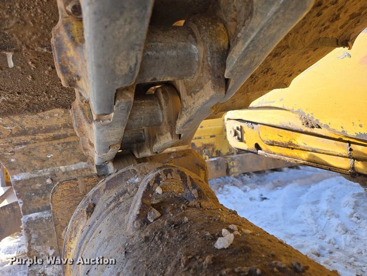 image for item EB1276 Caterpillar D6T LGP dozer