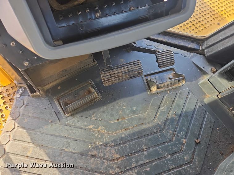 image for item EB1278 2011 Caterpillar D8T dozer