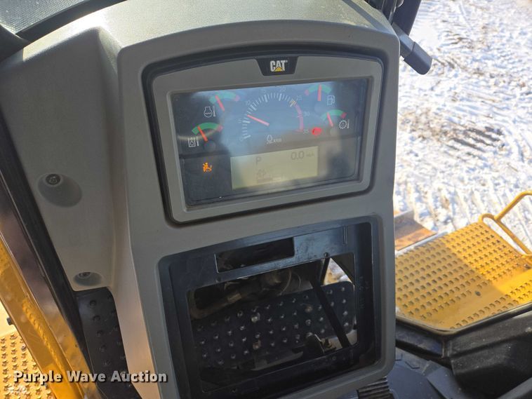 image for item EB1278 2011 Caterpillar D8T dozer