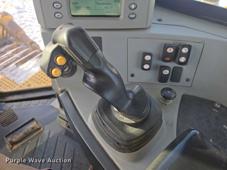 image for item EB1278 2011 Caterpillar D8T dozer