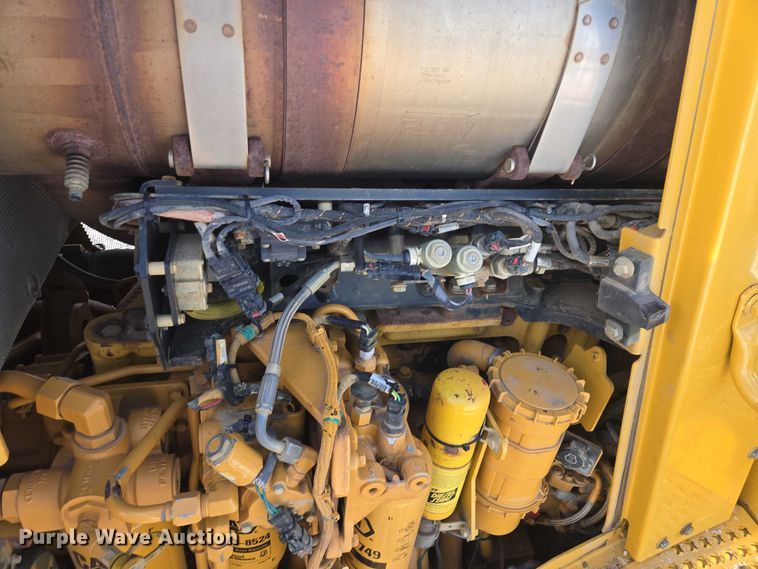 image for item EB1278 2011 Caterpillar D8T dozer