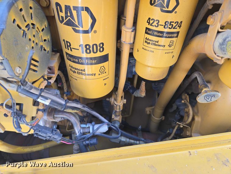 image for item EB1278 2011 Caterpillar D8T dozer