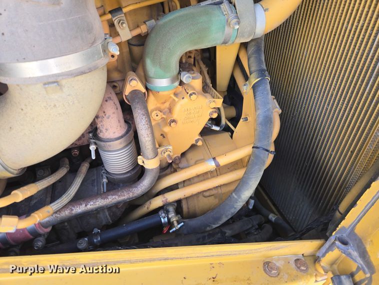 image for item EB1278 2011 Caterpillar D8T dozer