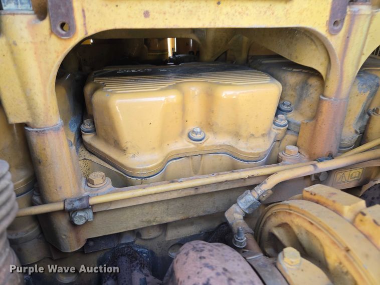 image for item EB1278 2011 Caterpillar D8T dozer