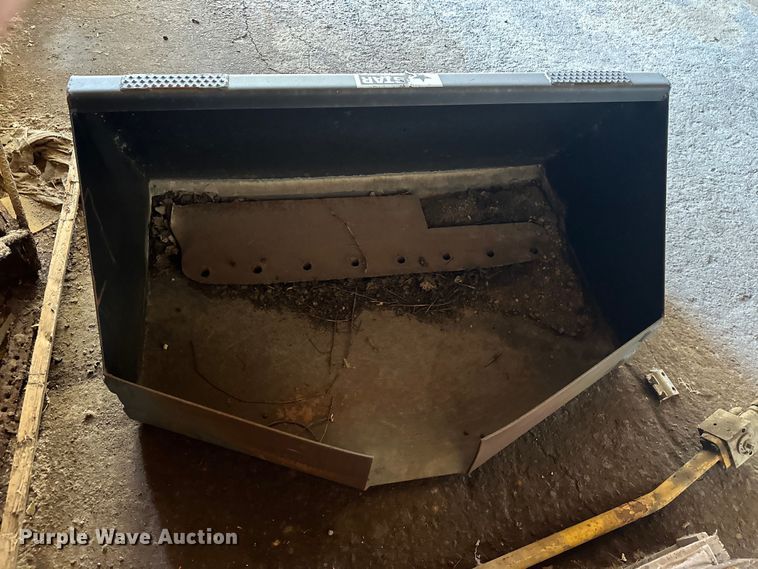 image for item FK0008 Skid steer concrete placement bucket