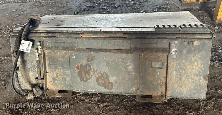 image for item FK1528 Bobcat skid steer sweeper