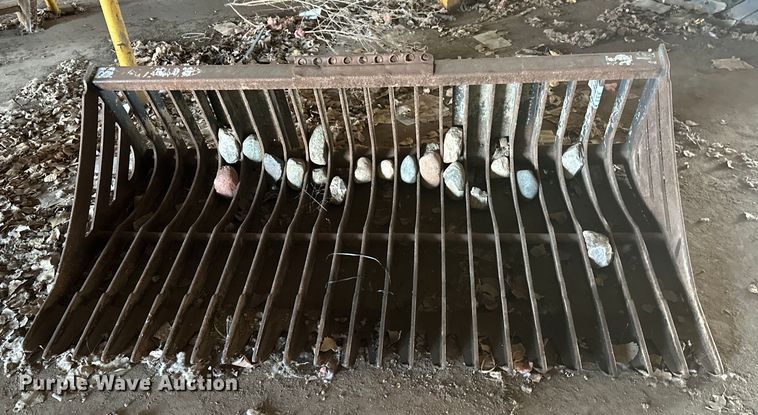 image for item FK1529 Skid steer rock bucket