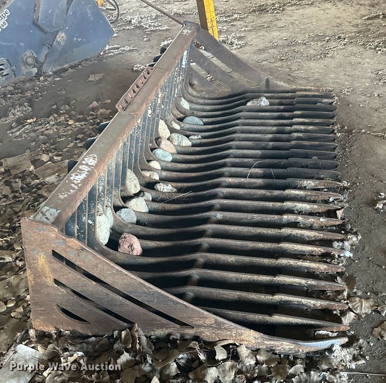 image for item FK1529 Skid steer rock bucket