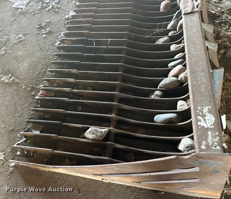 image for item FK1529 Skid steer rock bucket