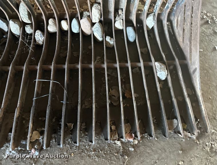 image for item FK1529 Skid steer rock bucket