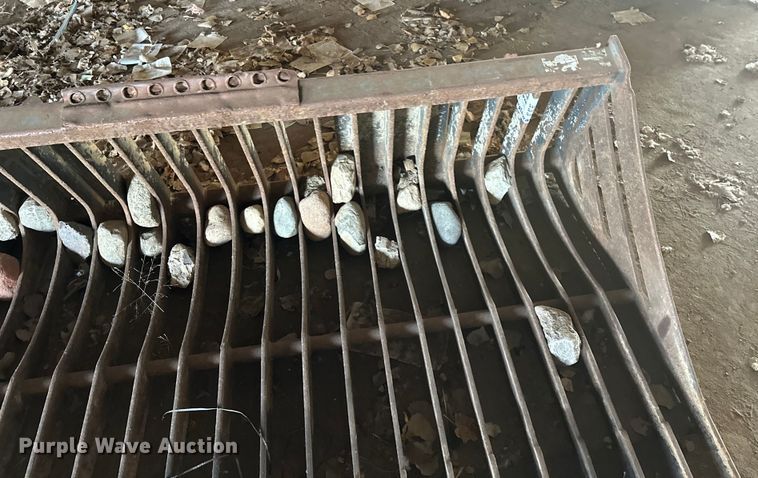 image for item FK1529 Skid steer rock bucket