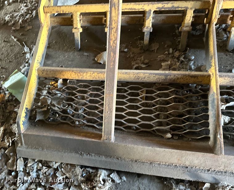 image for item FK1530 Skid steer land leveler