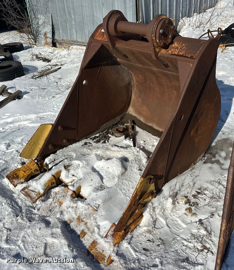 image for item FK1532 Excavator bucket
