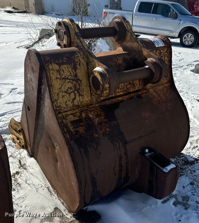 image for item FK1532 Excavator bucket