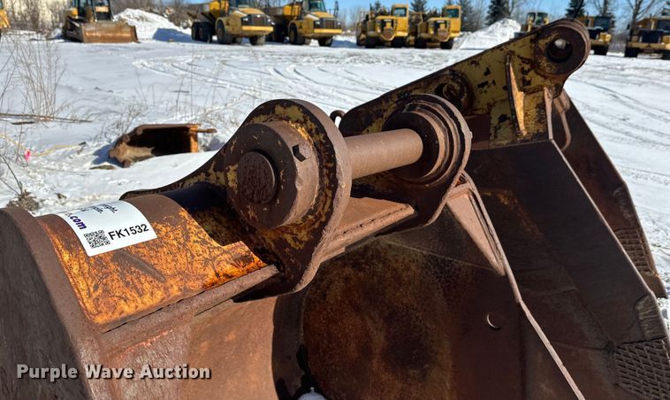 image for item FK1532 Excavator bucket