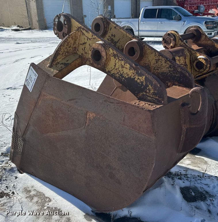 image for item FK1533 EBI excavator sand bucket
