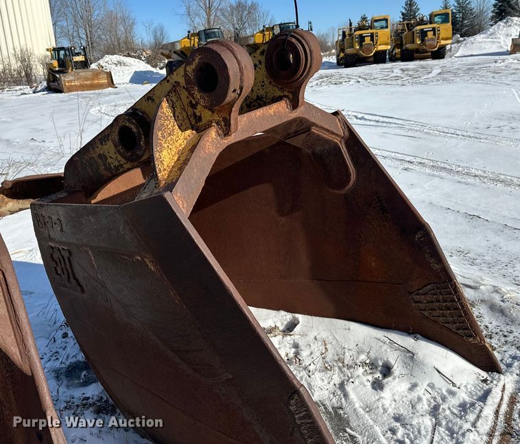 image for item FK1533 EBI excavator sand bucket