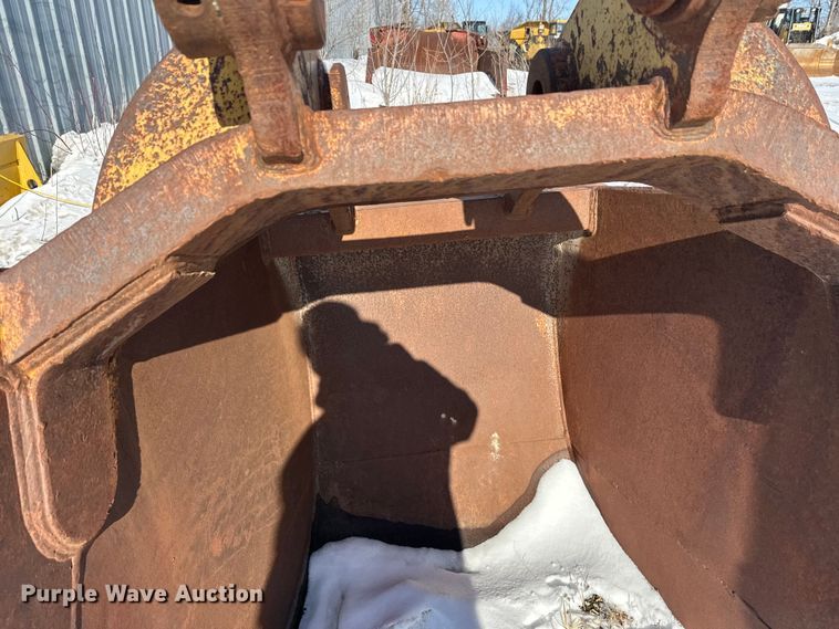 image for item FK1533 EBI excavator sand bucket