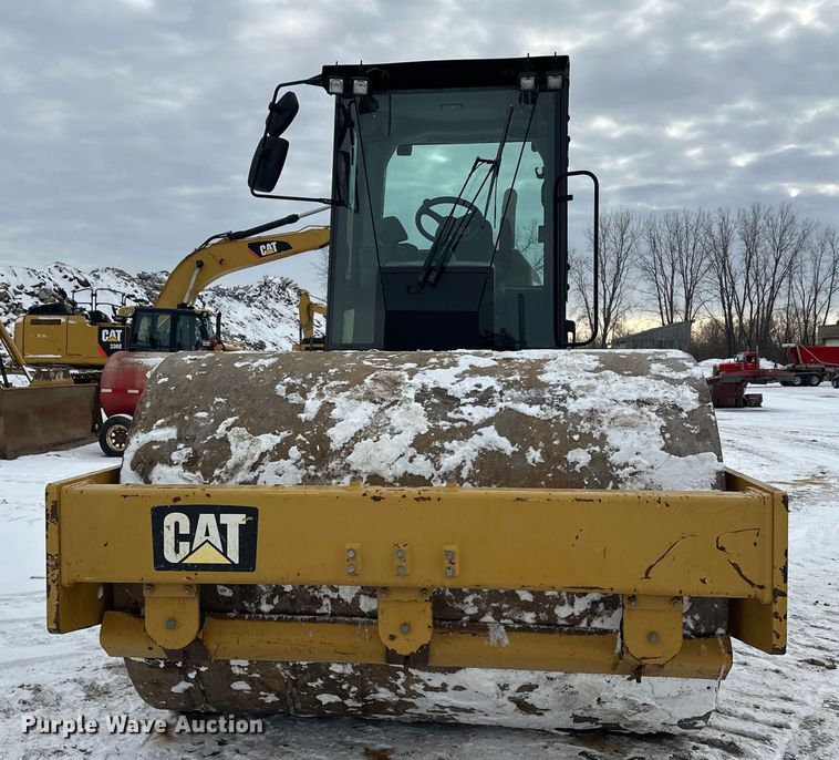 image for item FK1537 2012 Caterpillar CS56B single drum vibratory roller