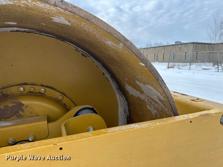 image for item FK1537 2012 Caterpillar CS56B single drum vibratory roller
