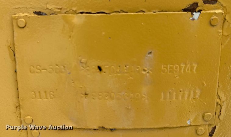 image for item FK1538 1994 Caterpillar CS563 single drum vibratory roller