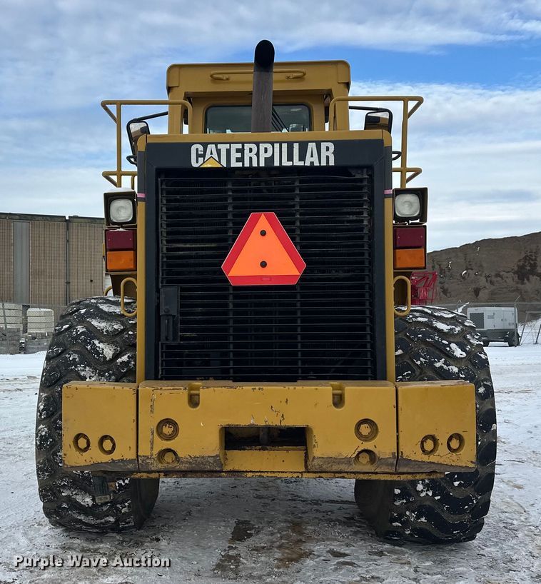 image for item FK1539 1990 Caterpillar 966F wheel loader