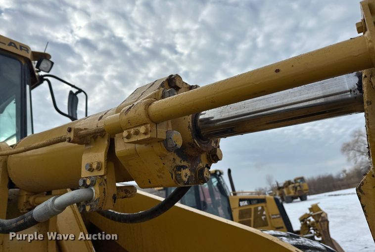 image for item FK1539 1990 Caterpillar 966F wheel loader