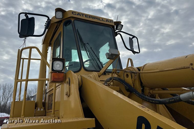 image for item FK1539 1990 Caterpillar 966F wheel loader
