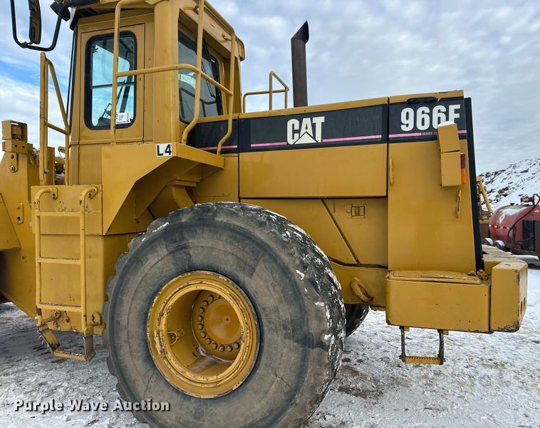 image for item FK1539 1990 Caterpillar 966F wheel loader