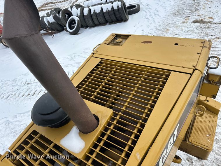 image for item FK1539 1990 Caterpillar 966F wheel loader
