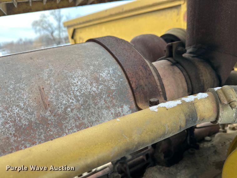 image for item FK1539 1990 Caterpillar 966F wheel loader