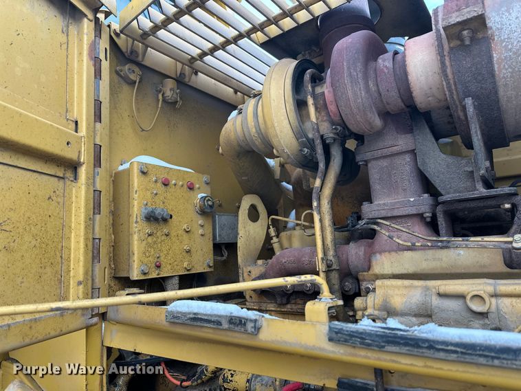 image for item FK1539 1990 Caterpillar 966F wheel loader