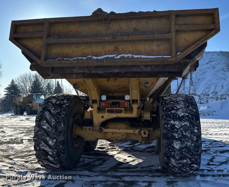 image for item FK1540 2000 Caterpillar D400EII articulated haul truck