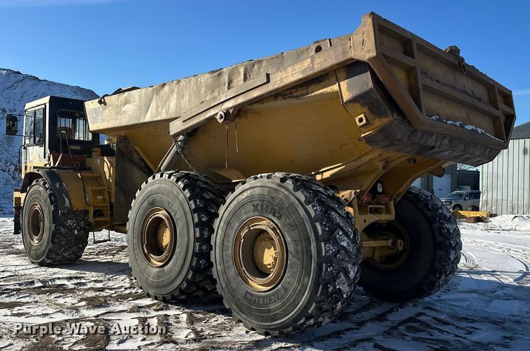 image for item FK1540 2000 Caterpillar D400EII articulated haul truck