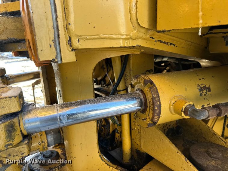 image for item FK1540 2000 Caterpillar D400EII articulated haul truck