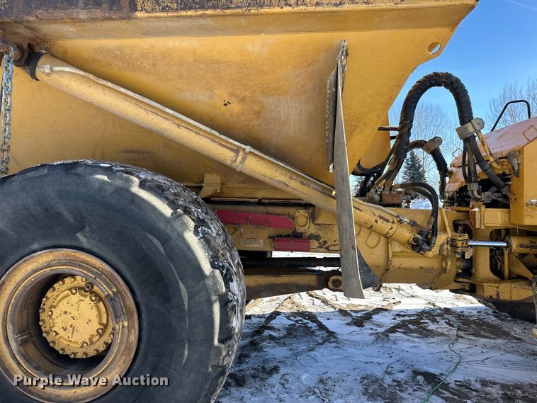 image for item FK1540 2000 Caterpillar D400EII articulated haul truck